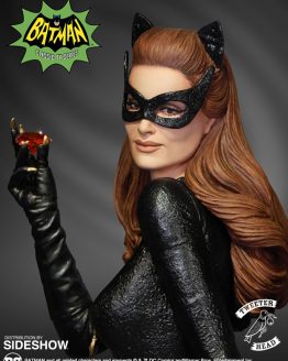 dc-comics-batman-classic-tv-series-catwoman-ruby-edition-variant-maquette-tweeterhead-902970-01